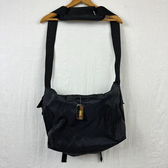 Nike ID Oregon State Messenger Bag USA Made Crossbody Gym Streetwear Commuter - Picture 4 of 16